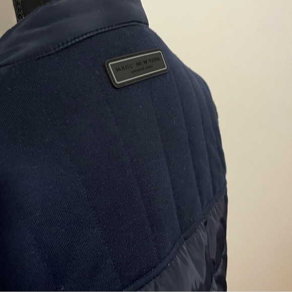 Marc New York Andrew Marc lightweight channel quilting puffer. Mixed media. XXL - Picture 3 of 9